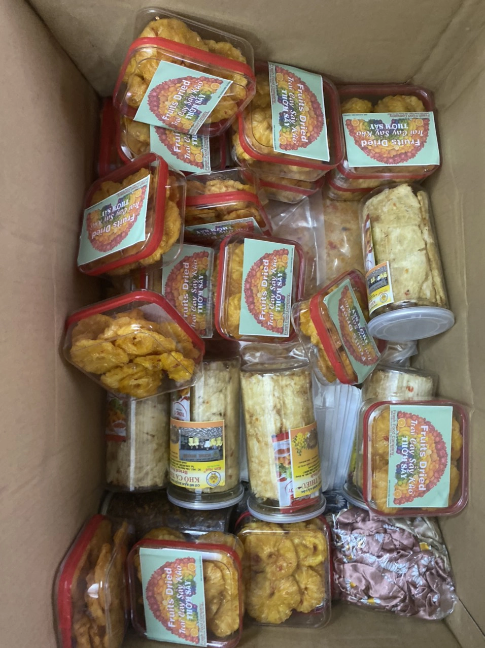 Gửi bánh kẹo đi Mỹ (USA)