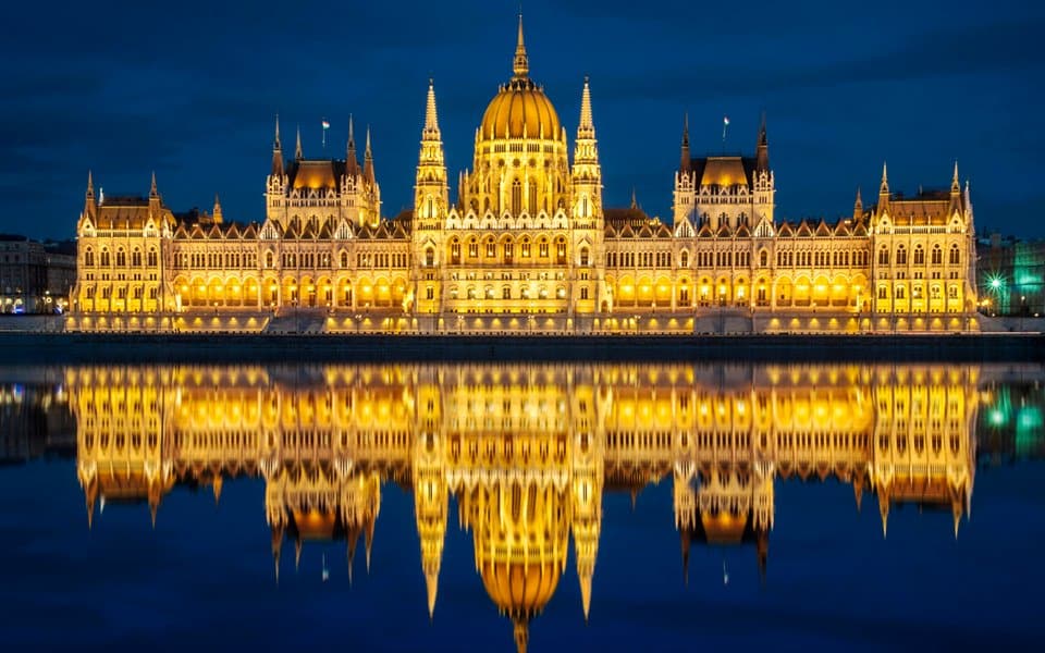 Biểu tượng của nước Hungary